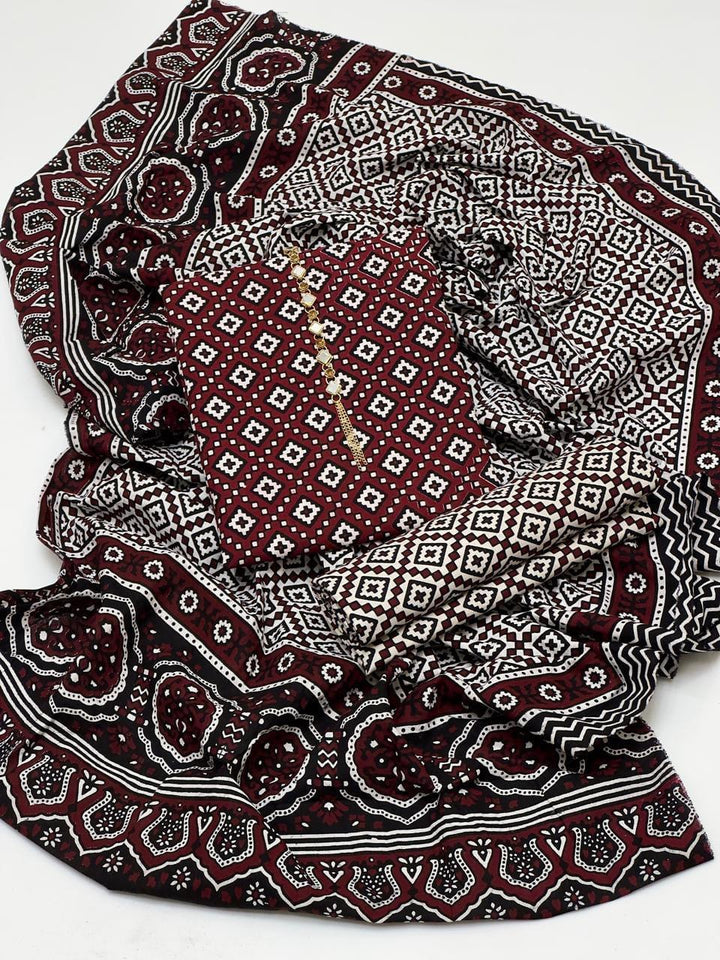 Ajrak Block Print 3 Pcs Lawn Suit with Neckline & Multani Khusa