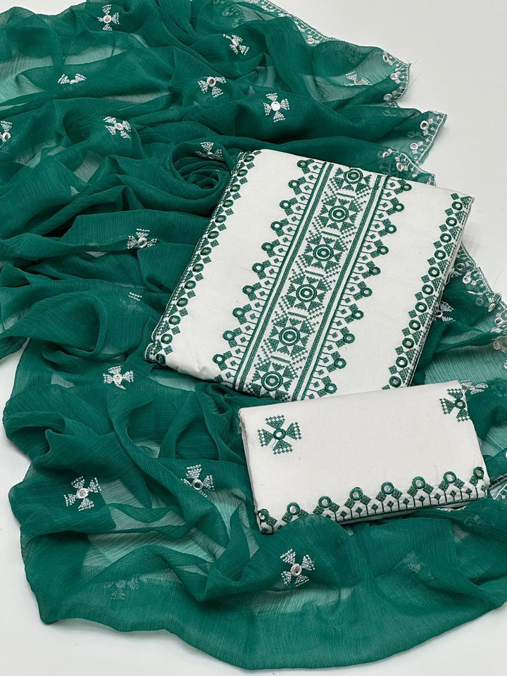 Cross Stich 9MM White Aari Embroidery 3 Pcs Lawn Suit with Multani Khusa