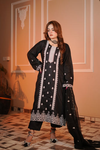 Black Cross Stich Aari Embroidery 3 Pcs Lawn Suit with Multani Khusa